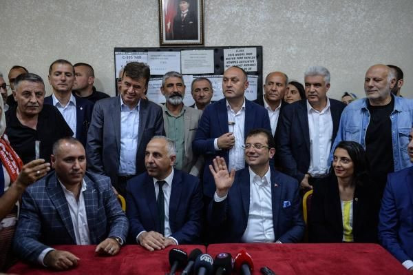 Ekrem İmamoğlu özel halk otobüsü şoförleriyle bir araya geldi - Resim: 3