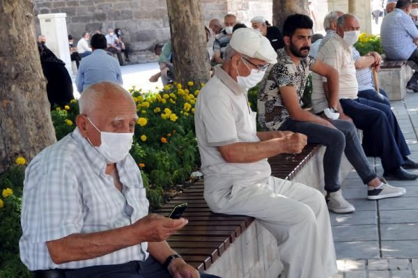 Kayseri'de aşırı sıcak bunalttı! Termometreler 44 dereceyi gördü - Resim: 2