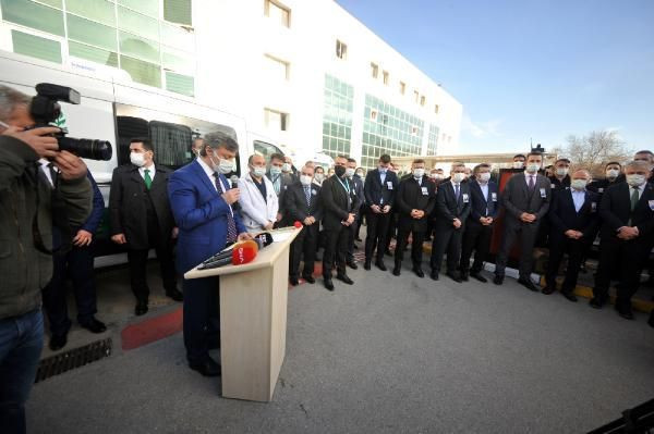 Bursa'da yılın hekimi için cenaze töreni düzenlendi! Cenazede gözyaşları sel oldu - Resim: 3