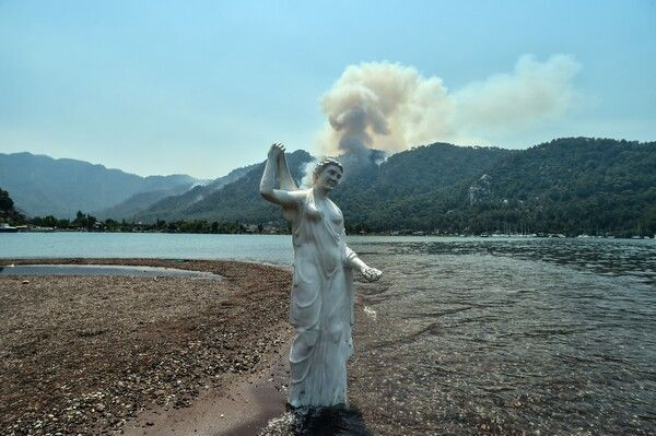 Muğla Marmaris alev alev yandı! Acı kareler yürek yaktı: Üzgünlüğümüz katlanarak devam ediyor - Resim: 3