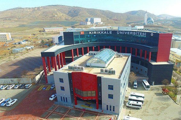Kırıkkale Üniversitesi'nde profesörün cinsel taciz mesajları ifşa oldu - Resim: 1