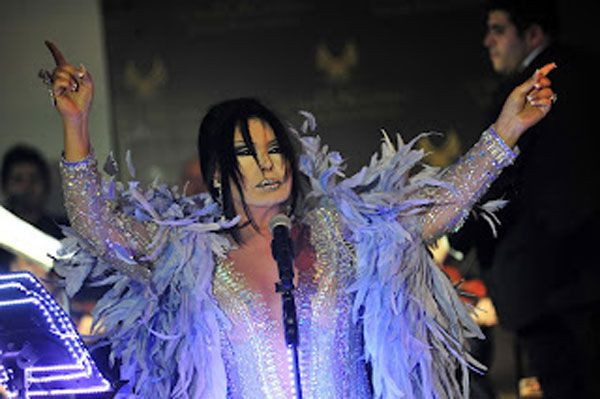 Diva'dan Çeşme'ye milyonluk yatırım! Fiyatıyla dudak uçuklatan evi göz kamaştıracak - Resim: 3