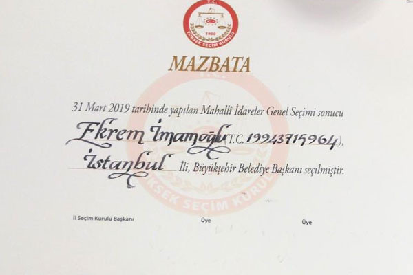 CHP Lideri Kemal Kılıçdaroğlu İmamoğlu'nun mazbata aldığı anları böyle takip etti - Resim: 3