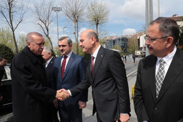 Cumhurbaşkanı Erdoğan, kurmaylarıyla bir arada! Seçimleri masaya yatıracak - Resim: 0