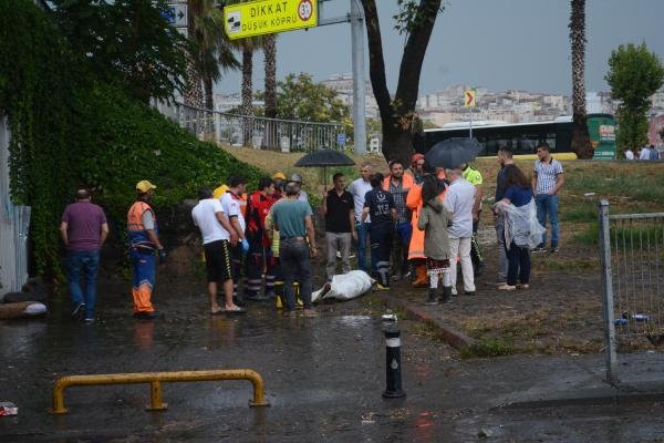 İstanbul'da korkunç sel felaketi! Unkapanı'ndan acı haber cansız bedenine ulaşıldı - Resim: 0