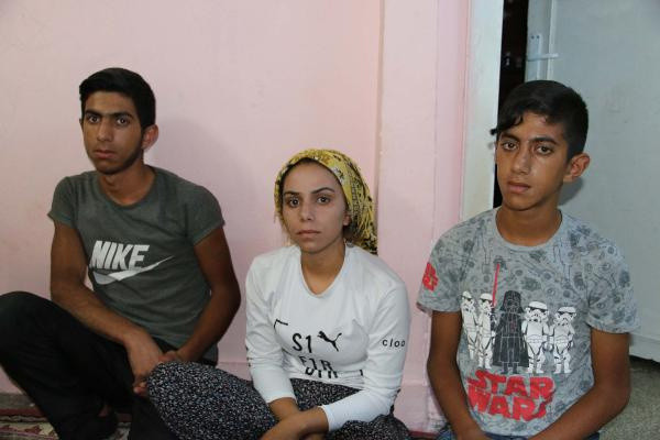 47 yaşında 11 çocuğu olan anne kayboldu! 3 çocuğu da ortalıkta yok - Resim: 1