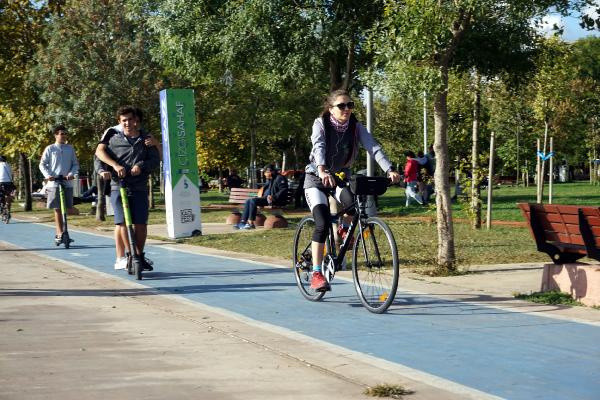Bu kuraldan kimsenin haberi yok... Dikkat bisiklet kullanırken ceza yiyebilirsiniz - Resim: 0