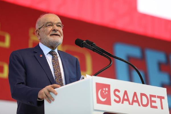 Saadet Partisi'nde kongre heyecanı dikkat çeken Nazım Hikmet detayı - Resim: 2