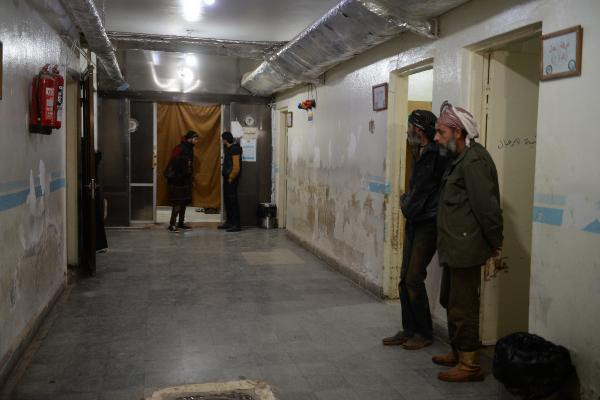 İdlib'te son 1 haftada 200 sivil öldürüldü - Resim: 0