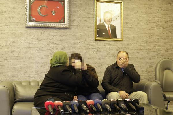 HDP önündeki ailelerden biri daha çocuğuna kavuştu - Resim: 4