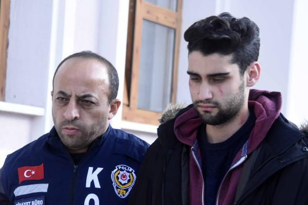 Sevgilisi tarafından dövülen kadını kurtarmak isteyen Kadir Şeker katil oldu - Resim: 1