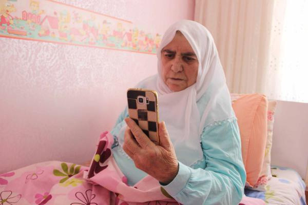 43 gün entübe edilen 87 yaşındaki kadın koronavirüsü yendi - Resim: 0