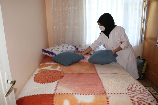 Sultanbeyli Kaymakamlığı “Şefkat Eli Projesiyle” yaşlı ve engellilere sahip çıkıyor - Resim: 0