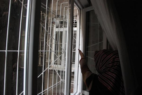 Korona olan kadın 'Biz ölünce onlar da ölsün" diye komşu çocuğunun yüzüne tükürdü - Resim: 2