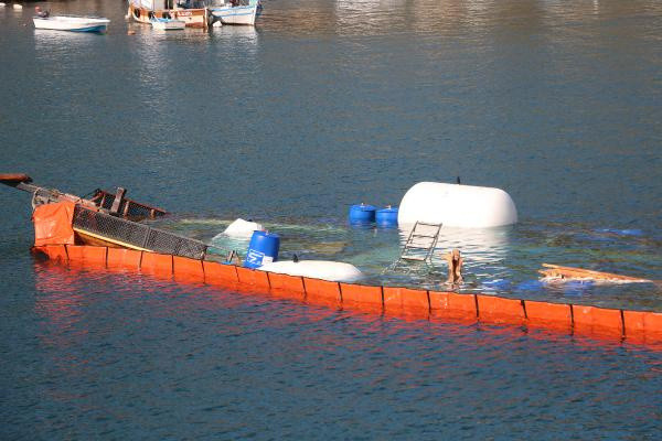 Alanya'da batan tur teknesi sudan çıkarıldı!Rus turist hayatını kaybetmişti - Resim: 1