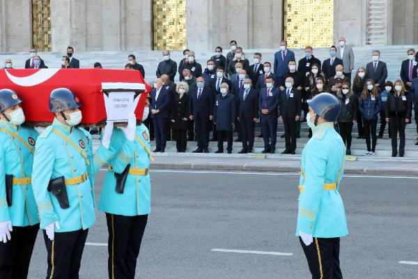 Kemal Kılıçdaroğlu eski milletvekili İlhami Çetin'in cenaze törenine katıldı - Resim: 0