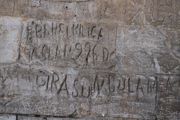 Şanlıurfa'da yıkım sırasında ortaya çıktı! Görenler şaşkına döndü - Resim: 0