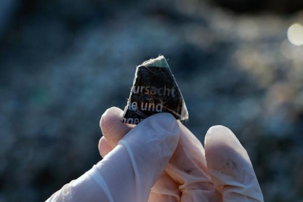 Avrupa'dan ithal edilen çöp, Adana'da yol kenarlarına dökülüyor - Resim: 2