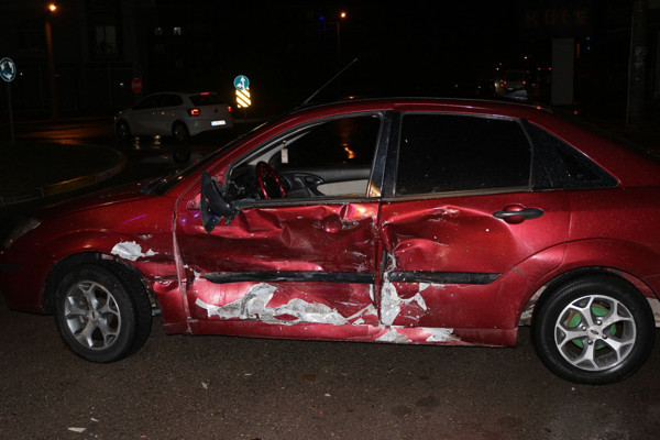 Samsun'da feci kaza! Çekici 'baba canlı mıyız?' diye seslendi - Resim: 1