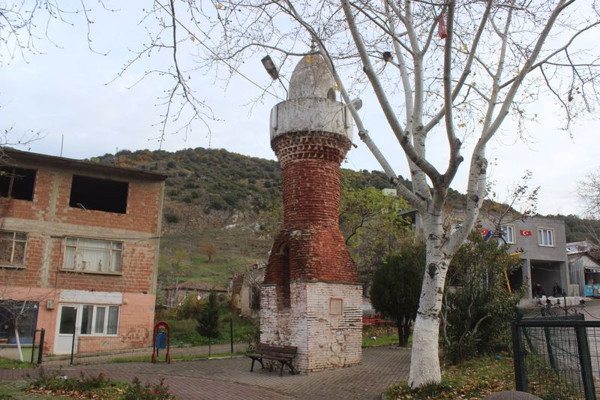 Bursa'da görenler şaşkına döndü! Herkes neden tek başına diye soruyor - Resim: 0