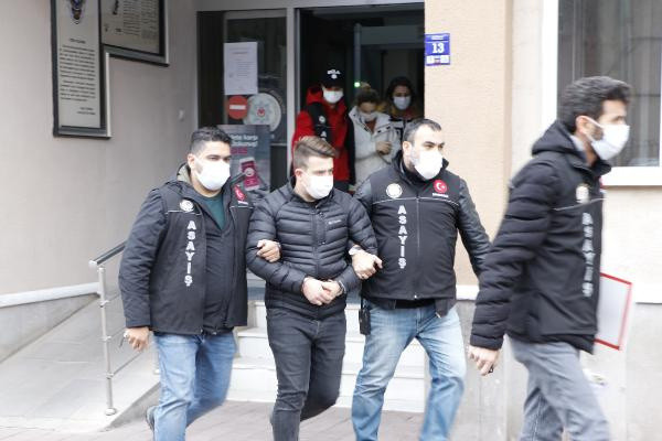 Bebeğini çöpe atan anne ve erkek arkadaşı gözaltında! Görüntüler ortaya çıktı - Resim: 5