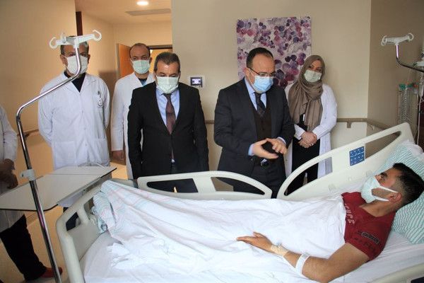 Elazığ'da depremde balkondan atlayanlar o anları anlattı: Orada çok yakın bir arkadaşım... - Resim: 1