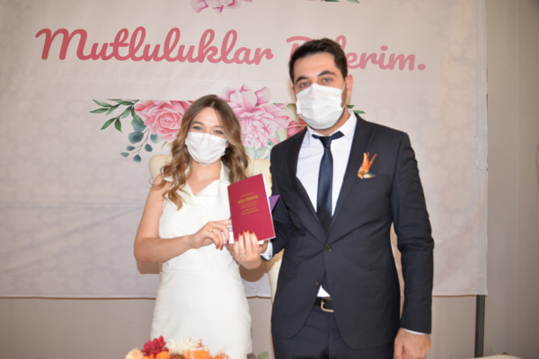 Bilecik'te yılın son nikahı kıyıldı! Çift 2021 için bakın ne dilediler - Resim: 0