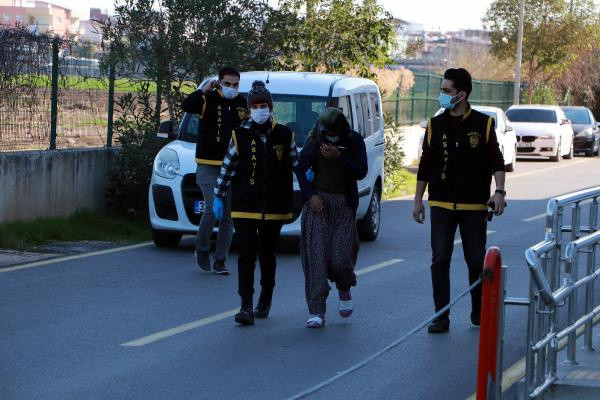 Adana'da birlikte olma teklifinde bulundu! Hayatlarının şokunu yaşattı - Resim: 0