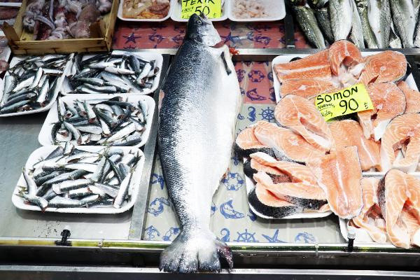 Fırtına ve kar Çanakkale'de balık tezgahlarını vurdu! Fiyatlar fırladı - Resim: 0