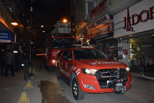Malatya'da alıkonulduğunu iddia etti! Ekipler alarma geçti: 20 kişi... - Resim: 0