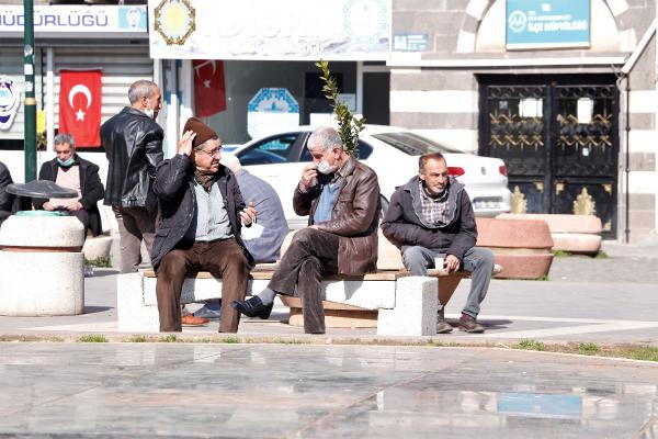 Prof. Dr. Recep Tekin maske için tarih verdi! 2021 hayal oldu - Resim: 0