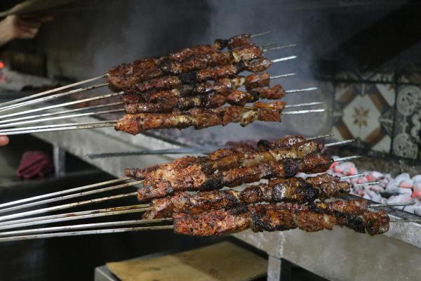 Diyarbakır'da günde 4 ton tüketiliyor! 7 gün 24 saat yeniyor - Resim: 2