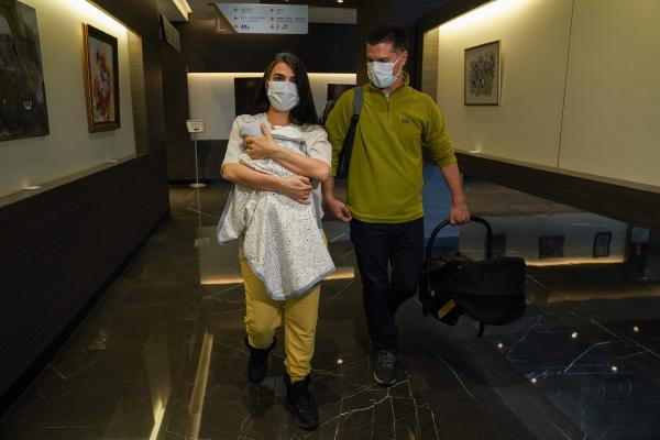 Avrasya Tüneli'nde doğum! "Tünele 2 kişi girdik 3 kişi çıktık" - Resim: 0