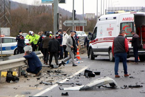 Bolu'da otomobiller çarpıştı! Ölen kişinin yakınları kaza yerinde gözyaşı döktü - Resim: 0