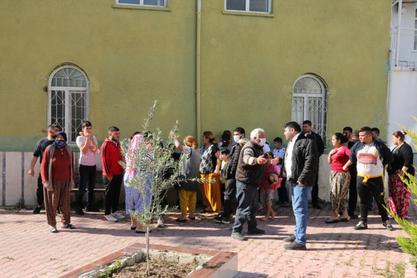 Antalya'da komşuları kötü haberi verince dünyası başına yıkıldı - Resim: 0