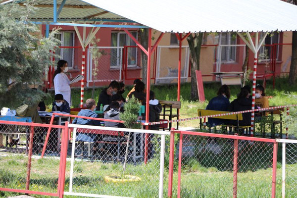 Hababam Sınıfı Şırnak'ta gerçek oldu: Bu imkanlar her yerde yok - Resim: 0