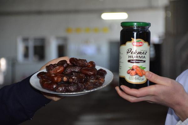 İran'ın Arabistan'a gönderemediği hurmalar Tokat'ta pekmez oldu - Resim: 0