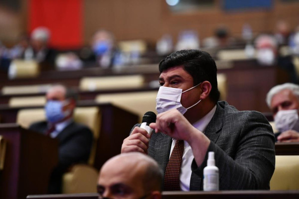 'Kocaman bir pankart asıyorlar' deyip Serhat Oğuz isyan etti! Mansur Yavaş'a tepki - Resim: 0