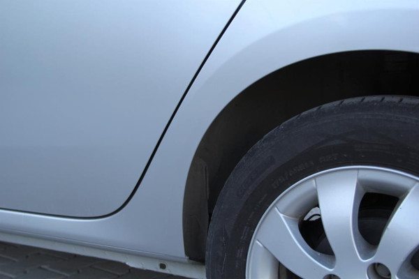 İzmir'de sıfır araç almıştı yıkarken fark etti! Görünce şaştı kaldı - Resim: 0