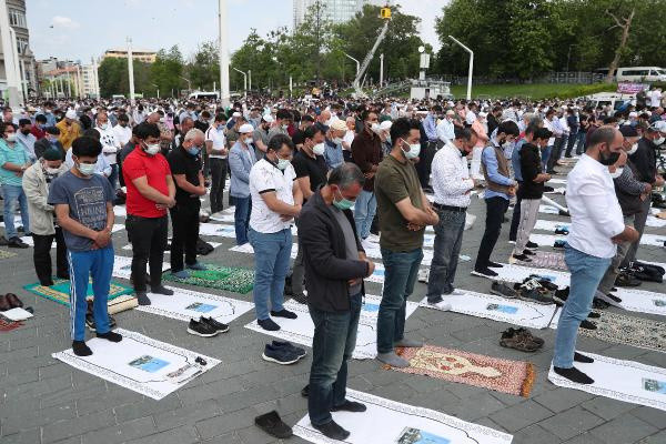 Cumhurbaşkanı Erdoğan Taksim Camii açılışında konuştu: İstanbul fethine de hediyedir - Resim: 0