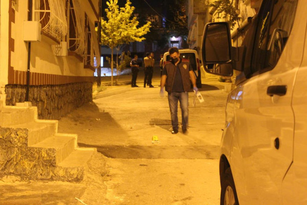 Gaziantep'te evde çay içerken kabusu yaşadı: Bir anda kıyamet koptu - Resim: 0