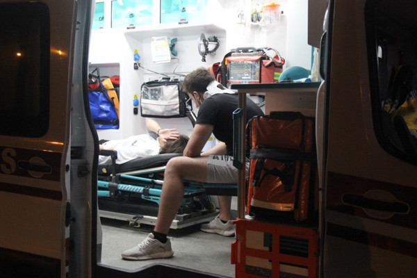 Kocaeli'de feci kaza! İki araç kafa kafaya çarpıştı: Can pazarı yaşandı - Resim: 0