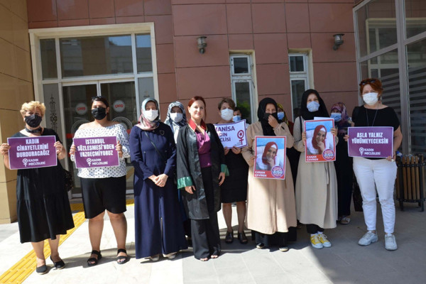 Manisa'da gönül ilişkisi olan kadını öldürdü: Eşim mesajları görünce... - Resim: 1