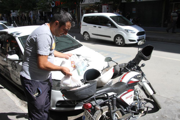 6 bin TL’ye çalışacak eleman bulamıyorlar: Elazığ’da halk bize kızıyor - Resim: 1