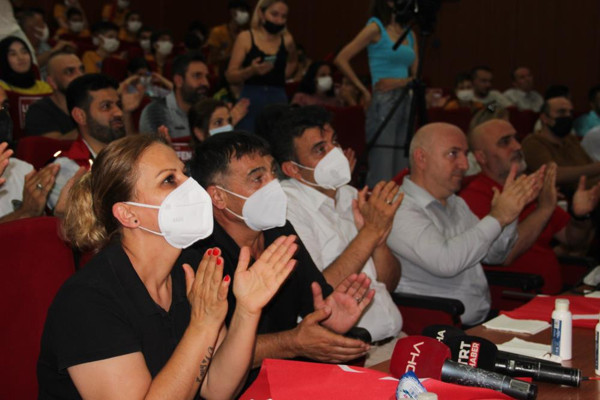 Eray Şamdan Olimpiyat oyunlarında tarihe geçti! Ailesi gözyaşlarını tutamadı - Resim: 2