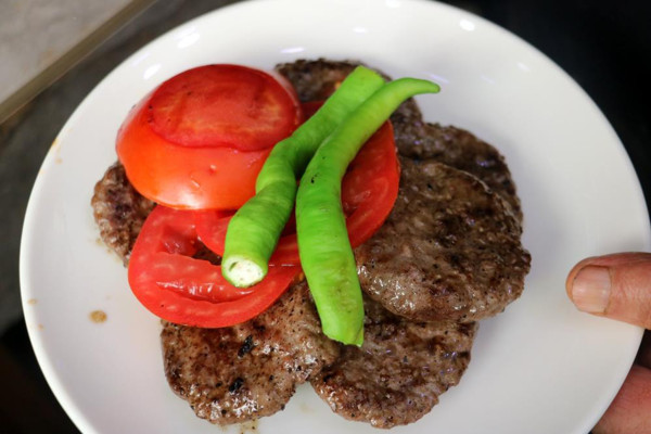 Sivas'ta günlük 13 ton tüketiliyor! Satış rekoru kırılıyor - Resim: 1