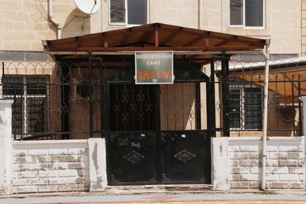 Muhtarı dinlemediler! Diyarbakır'da Aynı aileden 30 kişi covid-19'a yakalandı - Resim: 0