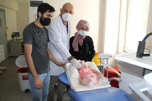 Bursa'da çift taraflı dudak-damak yarığıyla doğdu! En yüksek seviyede... - Resim: 1