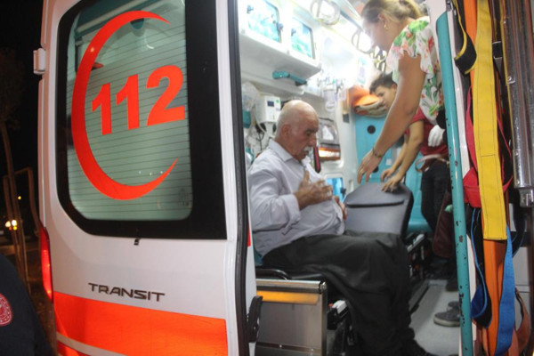 Adıyaman'da düğün dönüşü feci kazada can pazarı! Yaralılar var - Resim: 0