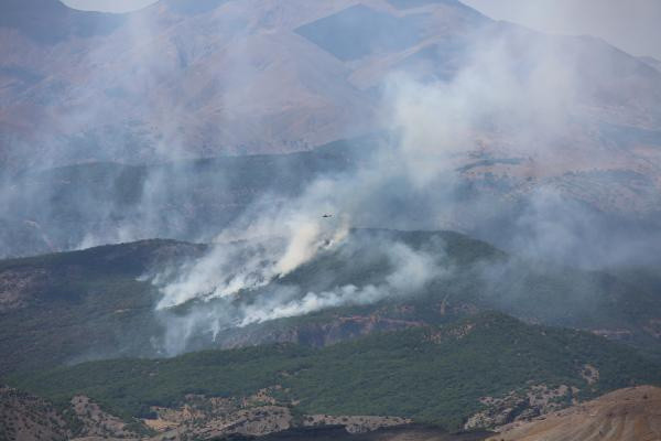 Tunceli Hozat yanıyor! 18 Ağustos'ta başladı 9 gündür sürüyor - Resim: 2